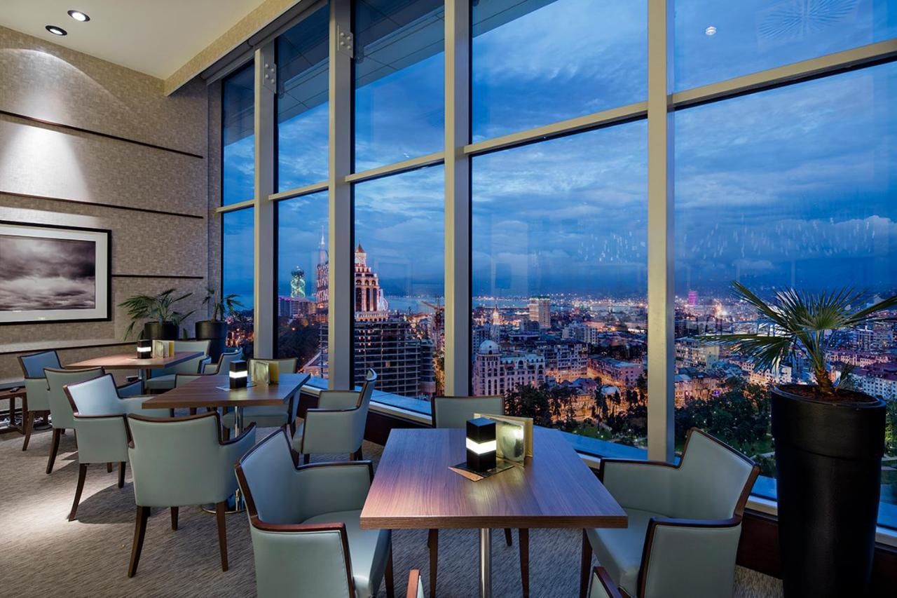 Отель Hilton Batumi Батуми-22