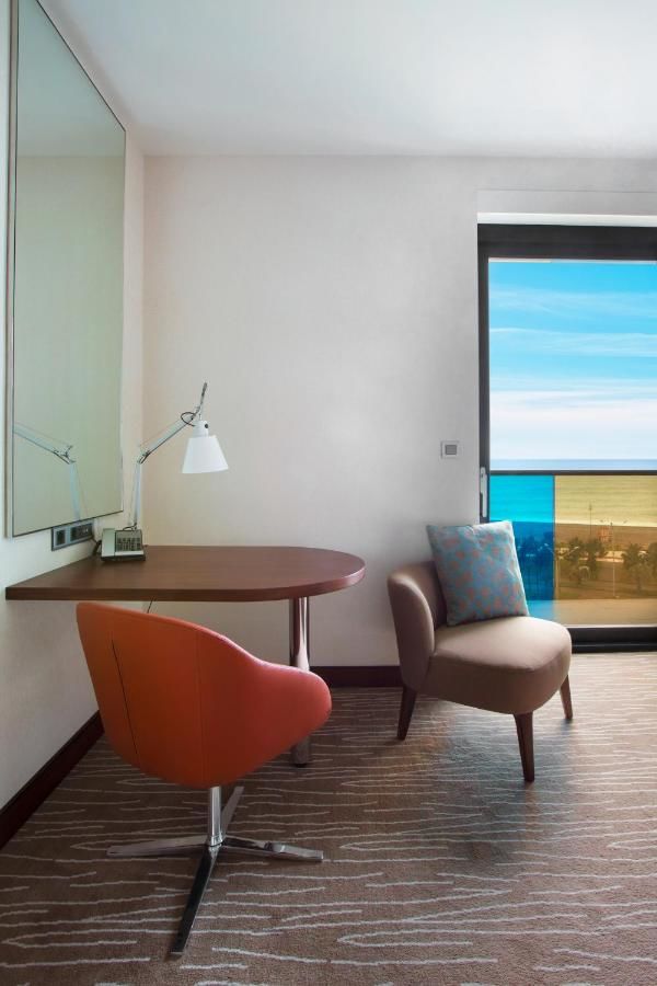 Отель Hilton Batumi Батуми-44