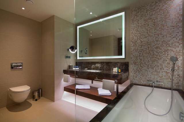 Отель Hilton Batumi Батуми-47